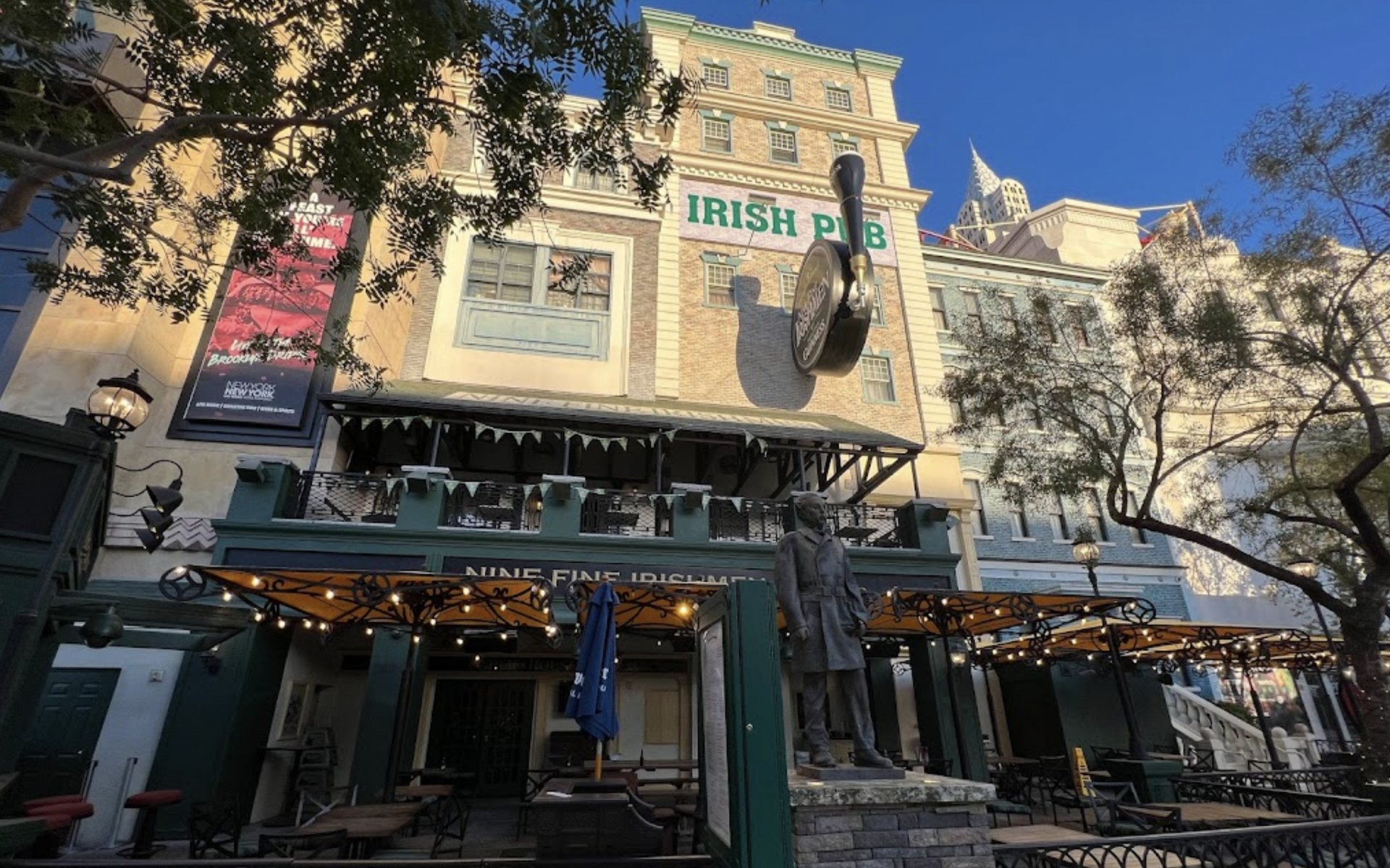 irish pub