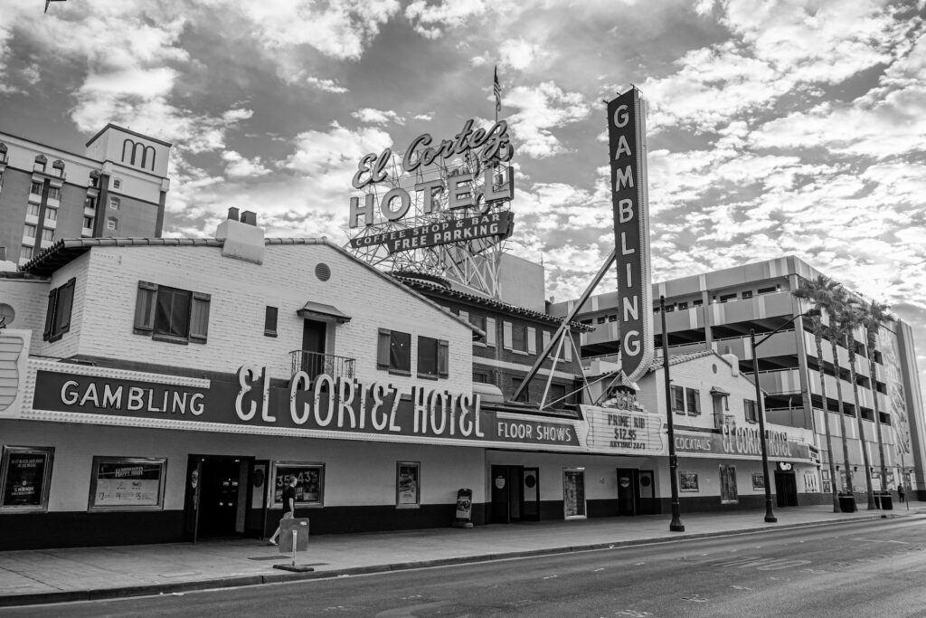 one of the oldest hotels in las vegas