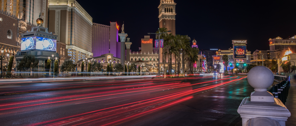 las vegas strip after midnight