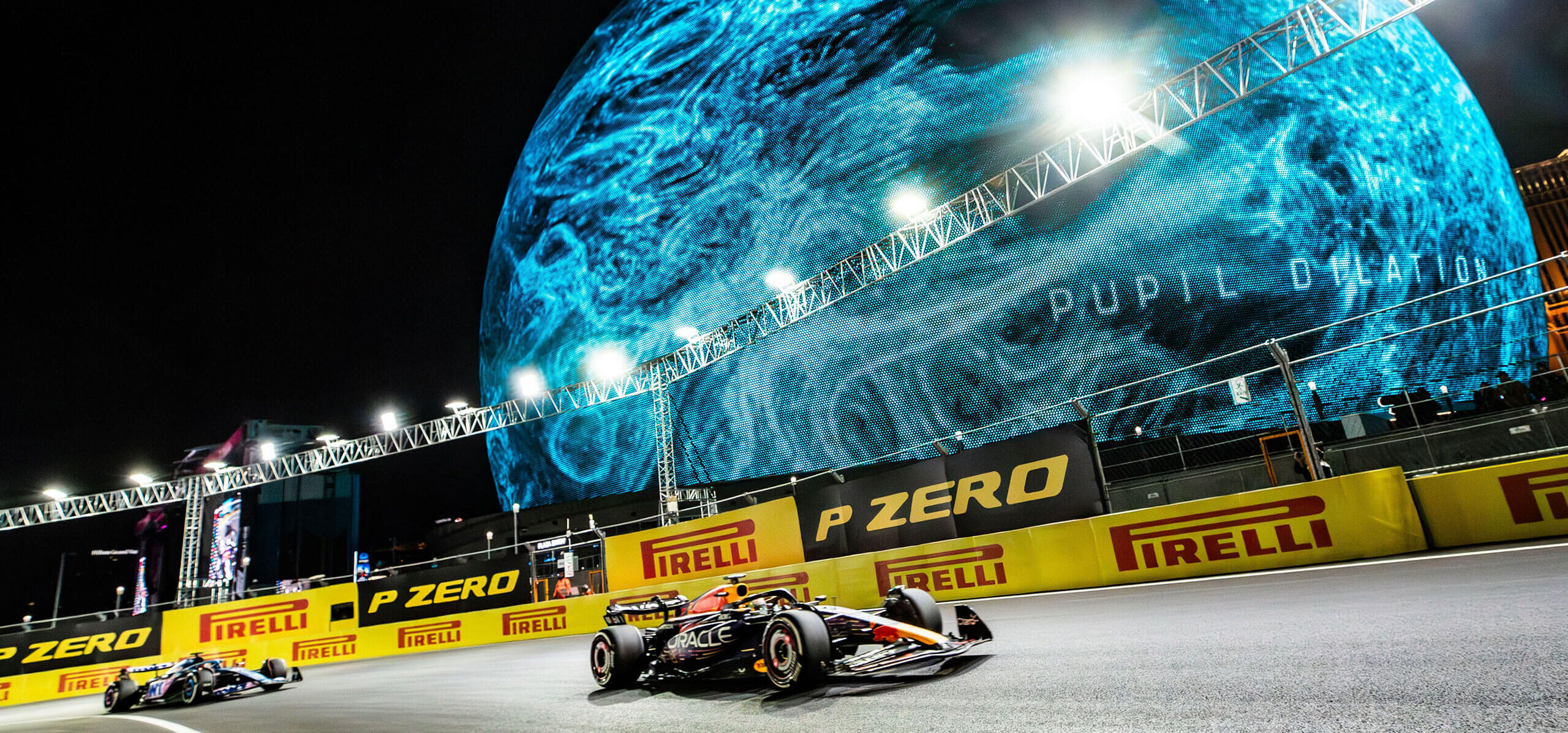 F1 Las Vegas 2023 in front of the Sphere